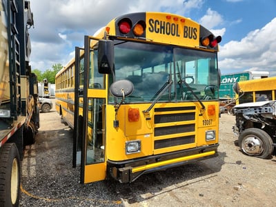 1T88P4E27B1****** 2011 Thomas Built Buses MVP-EF (Engine Front)