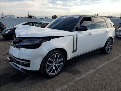 SALKPBFU7RA****** 2024 Land Rover Range Rover