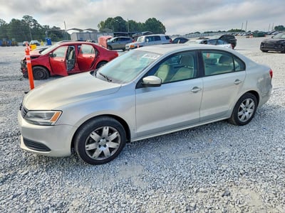 3VWDX7AJ5BM****** 2011 Volkswagen Jetta