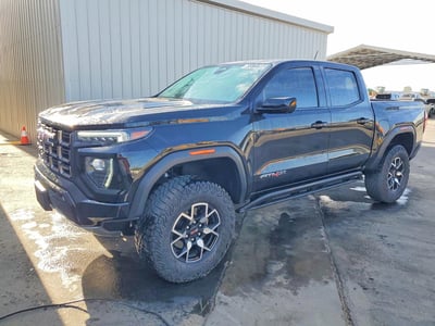 2024 GMC Canyon