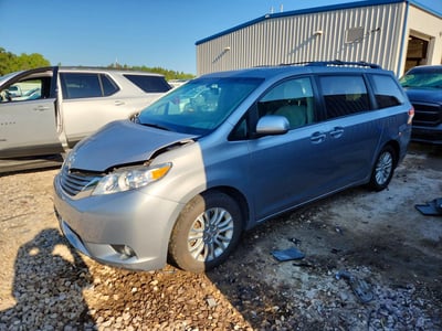 5TDYK3DC6DS****** 2013 Toyota Sienna