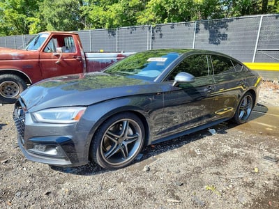 WAUFNCF51JA****** 2018 Audi A5