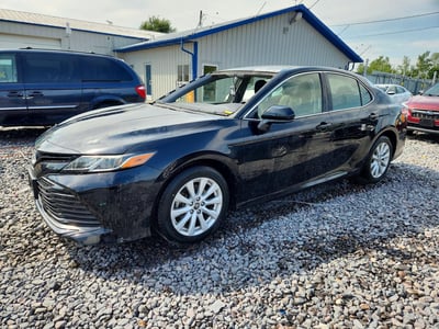JTNB11HK6J3****** 2018 Toyota Camry