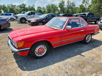 WDB1070421A****** 1984 Mercedes-Benz 200 Series