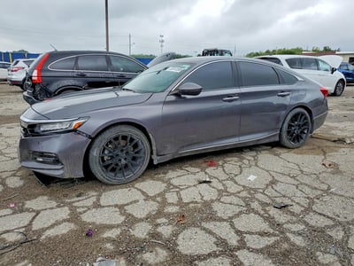 1HGCV1F97JA****** 2018 Honda Accord