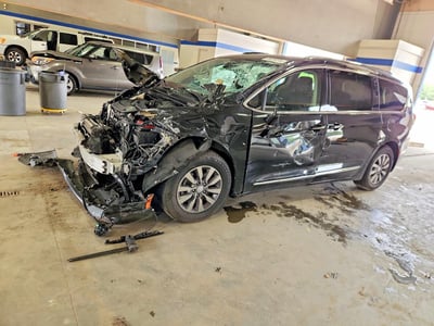 2C4RC1EG8LR****** 2020 Chrysler Pacifica