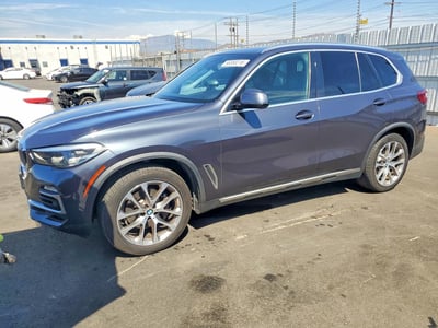 5UXCR6C57KL****** 2019 BMW X5
