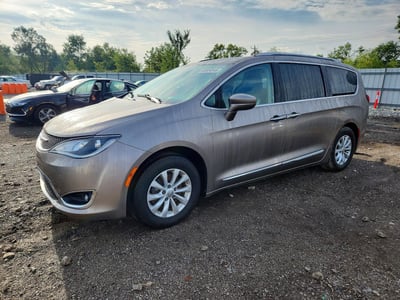 2C4RC1EG6JR****** 2018 Chrysler Pacifica