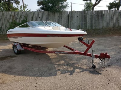 LAR5942***** 2000 Larson 186sei