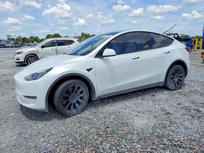 7SAYGDEE8RA****** 2024 Tesla Model Y