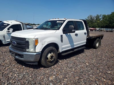1FD8W3GT1HE****** 2017 Ford F-350