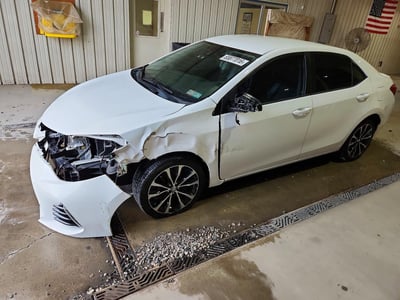 2T1BURHEXHC****** 2017 Toyota Corolla