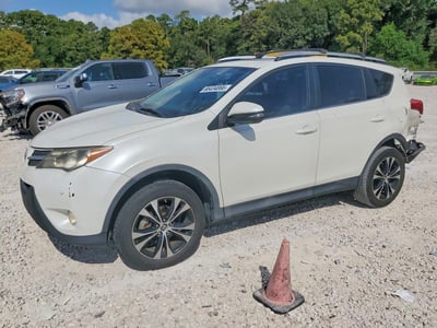 2T3DFREV1FW****** 2015 Toyota RAV4