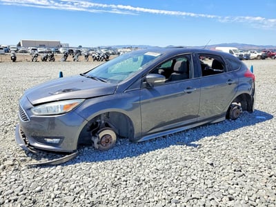 1FADP3K20GL****** 2016 Ford Focus