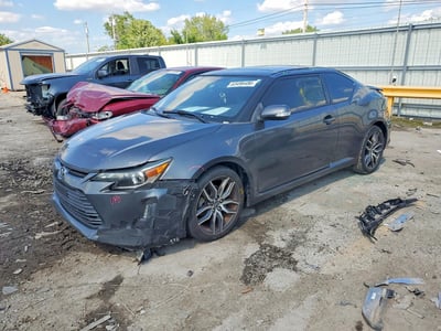 JTKJF5C77FJ****** 2015 Scion TC