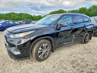 5TDGZRBH8LS****** 2020 Toyota Highlander