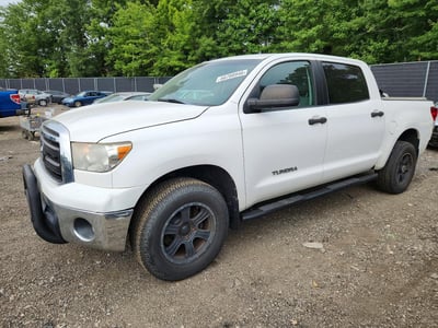 5TFDM5F14CX****** 2012 Toyota Tundra