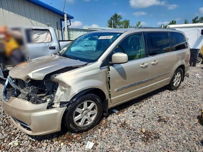 2012 Chrysler Town & Country