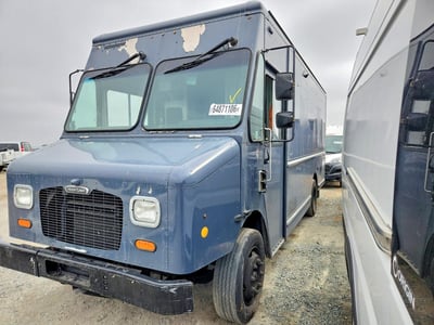 4UZAC2EA4LC****** 2020 Freightliner MT 45G Front Gasoline Engine Walk In Van Chassis