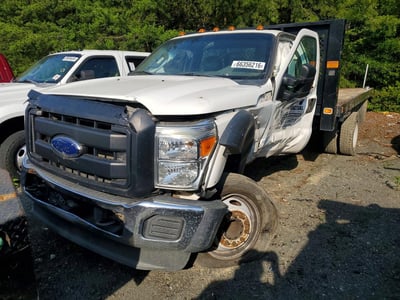 1FDUF5GT2GE****** 2016 Ford F-550