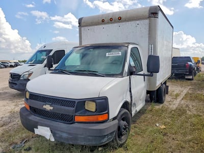 1GBHG31U631****** 2003 Chevrolet Express