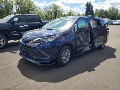 5TDKSKFC9NS****** 2022 Toyota Sienna