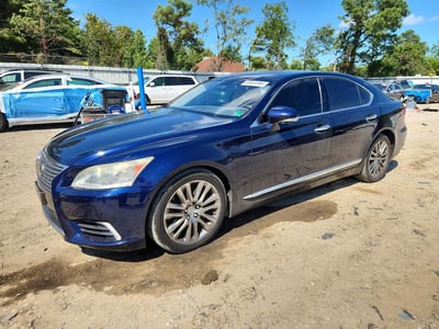JTHCL1EF6D5****** 2013 Lexus LS 460