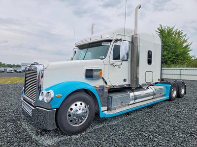 1FVXFB00XDD****** 2013 Freightliner Coronado 132 Glider