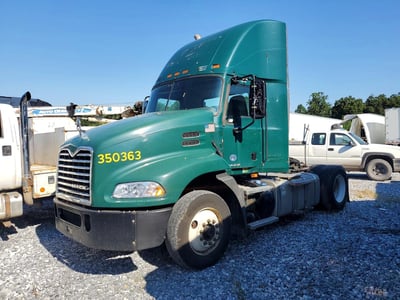 1M1AW01X0GM****** 2016 Mack CXU (pinnacle)