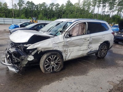 JA4AD3A36HZ****** 2017 Mitsubishi Outlander