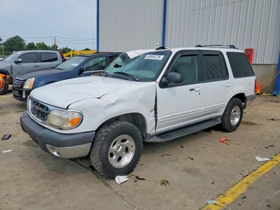 1FMZU83P2YU****** 2000 Ford Explorer