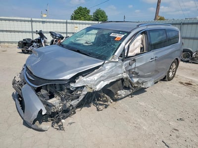 2C4RC1BG4KR****** 2019 Chrysler Pacifica