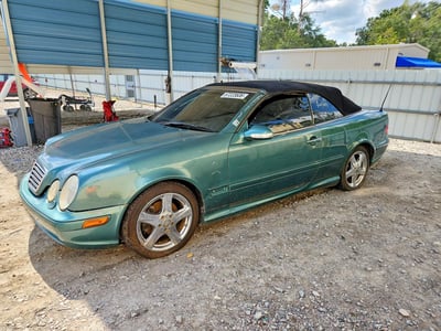 WDBLK65G22T****** 2002 Mercedes-Benz CLK-Class