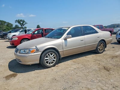 2000 Toyota Camry