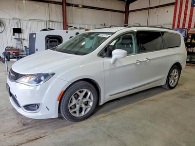 2C4RC1BG7HR****** 2017 Chrysler Pacifica