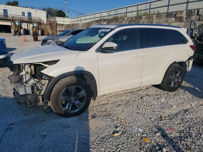 5TDDZRFH0KS****** 2019 Toyota Highlander