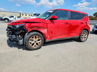 KNDJ23AU8P7****** 2023 Kia Soul