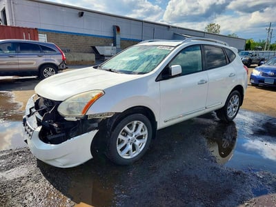 JN8AS5MV5DW****** 2013 Nissan Rogue