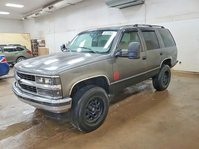 1GNEK13R2XJ****** 1999 Chevrolet Tahoe