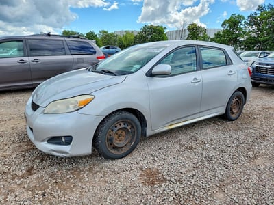 2T1KE4EE8AC****** 2010 Toyota Matrix