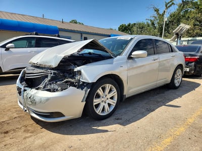 1C3CCBAB3CN****** 2012 Chrysler 200