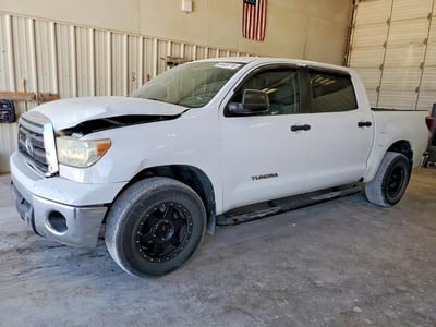 5TFEM5F1XCX****** 2012 Toyota Tundra