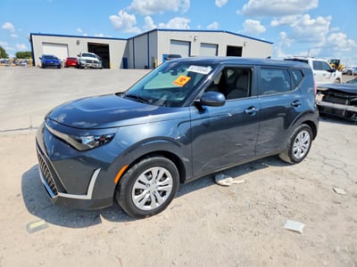 KNDJ23AU9P7****** 2023 Kia Soul