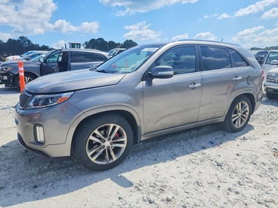5XYKWDA79EG****** 2014 Kia Sorento