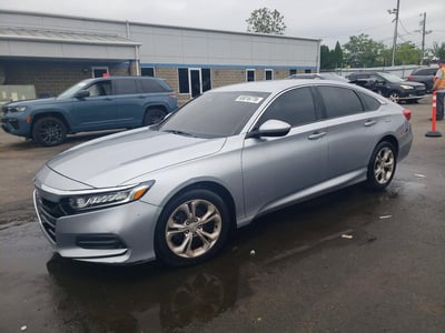 1HGCV1F12JA****** 2018 Honda Accord