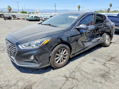 5NPE24AA9JH****** 2018 Hyundai Sonata