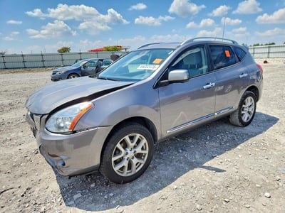 JN8AS5MV1DW****** 2013 Nissan Rogue