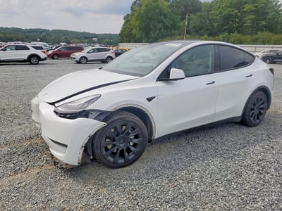 7SAYGDEE4PA****** 2023 Tesla Model Y
