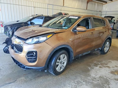 KNDPMCAC7J7****** 2018 Kia Sportage