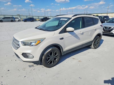 1FMCU0GD1JU****** 2018 Ford Escape
